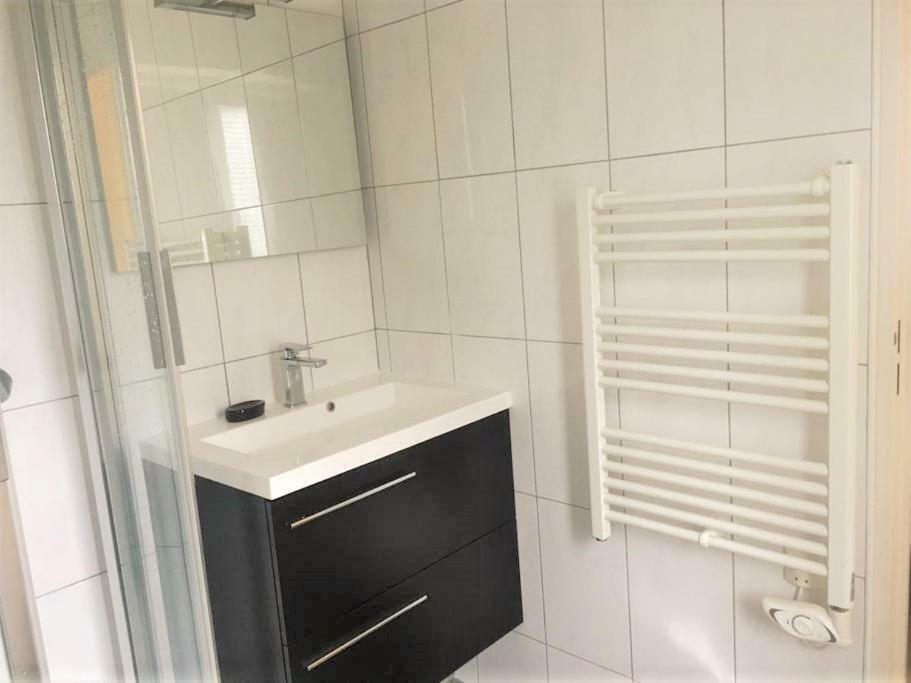 Cabourg Centre, Appartement Pour 4 Personnes A 100M De La Mer Exterior foto